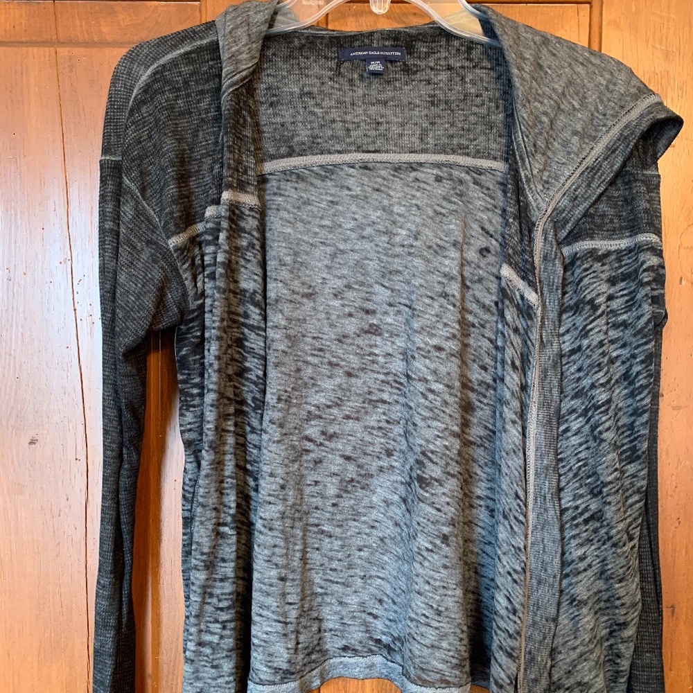 American Eagle Lightweight Cardigan